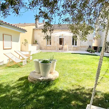 Holiday home Echoppe La Petite Louise 4-6p St Emilion Libourne