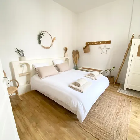Echoppe La Petite Louise 4-6p St Emilion Holiday home