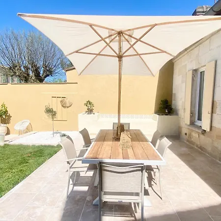 펜션 La Petite Louise - Echoppe Renovee 85m2 -libourne & Saint Emilion