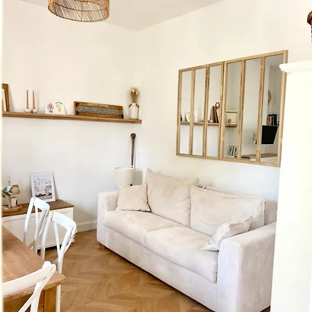 La Petite Louise - Echoppe Renovee 85m2 -libourne & Saint Emilion بيت للعطل *