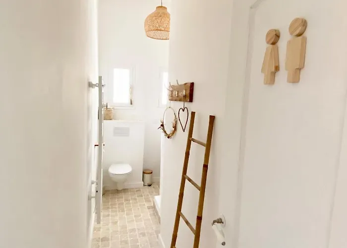 La Petite Louise - Echoppe Renovee 85m2 -libourne & Saint Emilion Дом отдыха Либурн