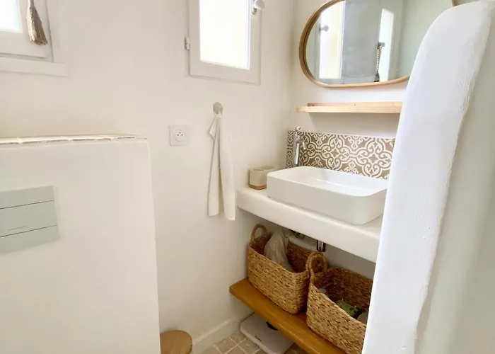 La Petite Louise - Echoppe Renovee 85m2 -libourne & Saint Emilion Либурн